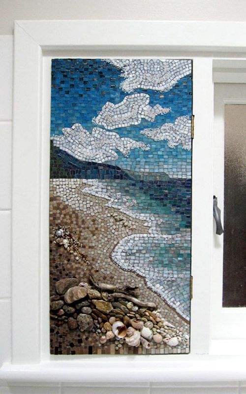 Mosaico hecho con materiales reciclados