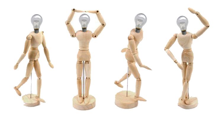 Lámparas con maniquíes de madera